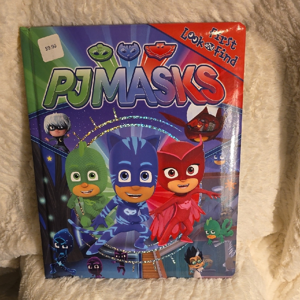 PJ Masks Look and Find Book - Multicolor